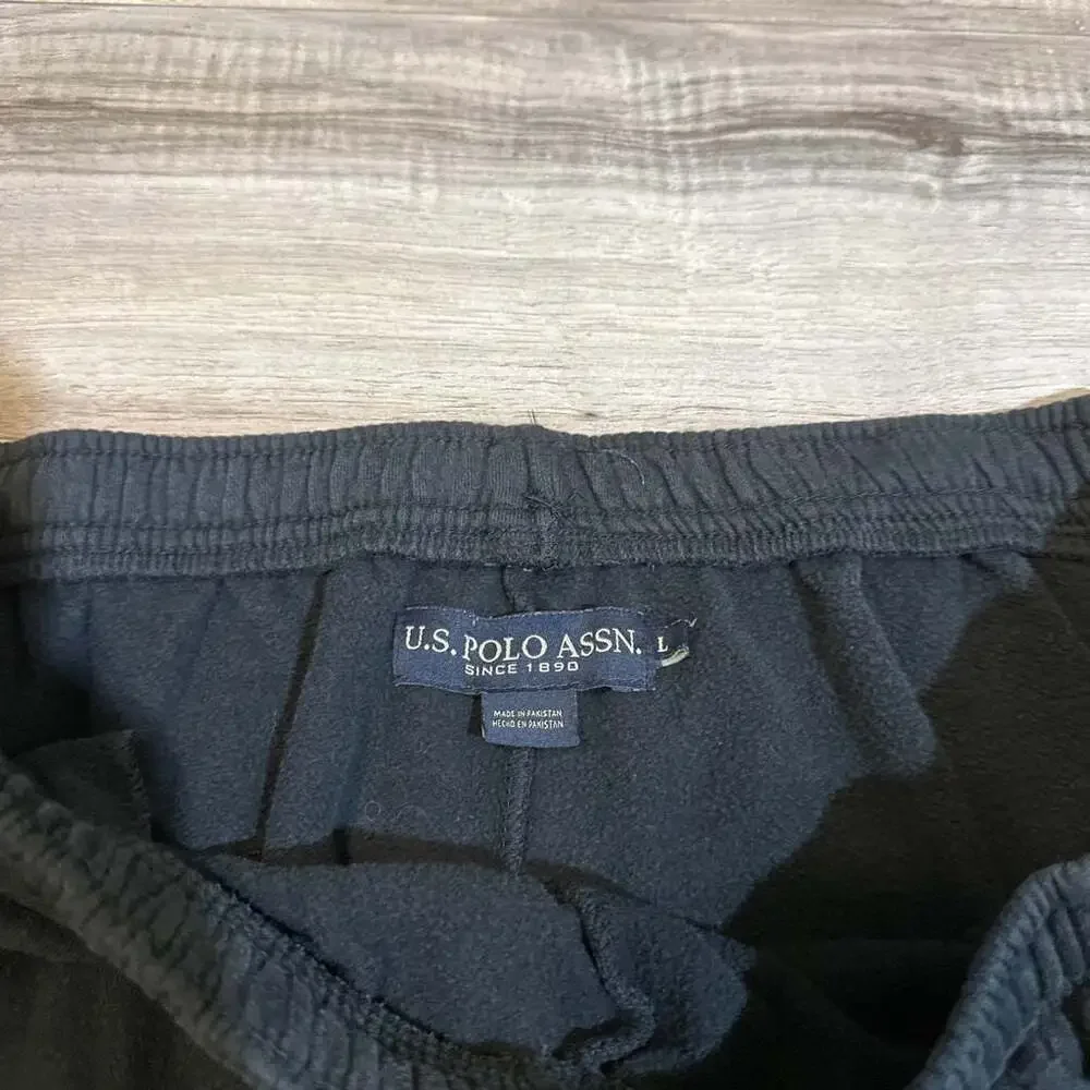 U.S. Polo Assn. Men's Fleece Jogger Sweatpants with Zip Pockets